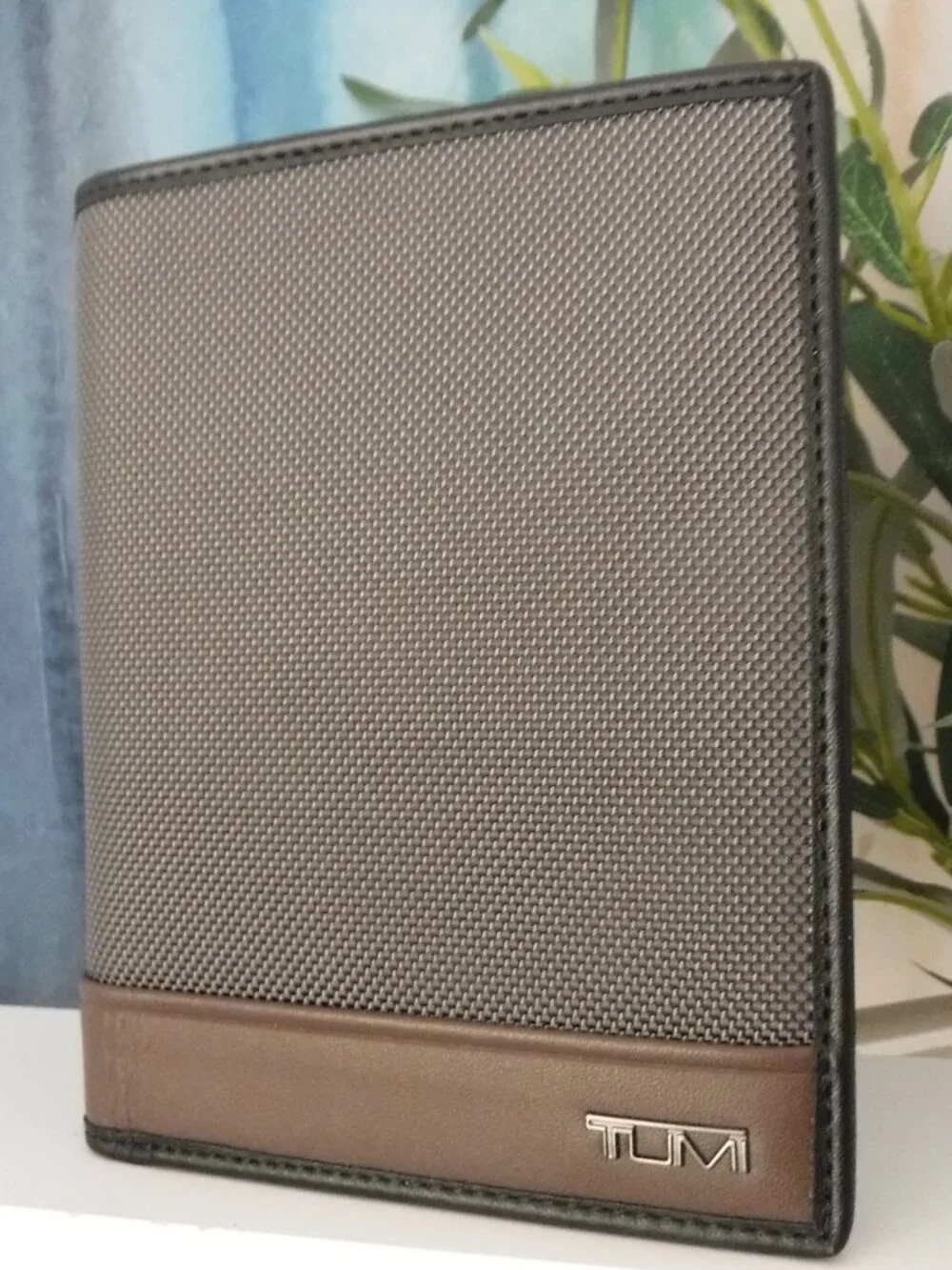 TUMI Passport Case With ID NWT